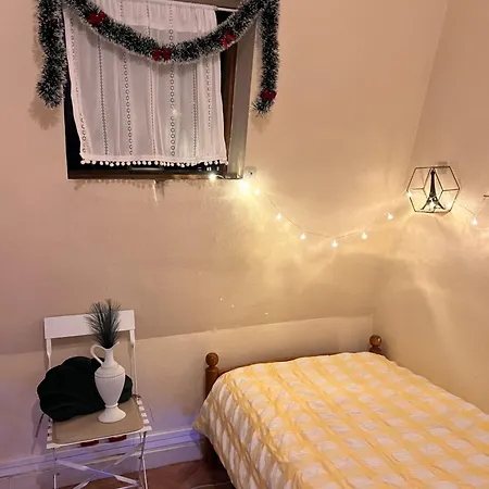 Apartman Scandal - Atelier